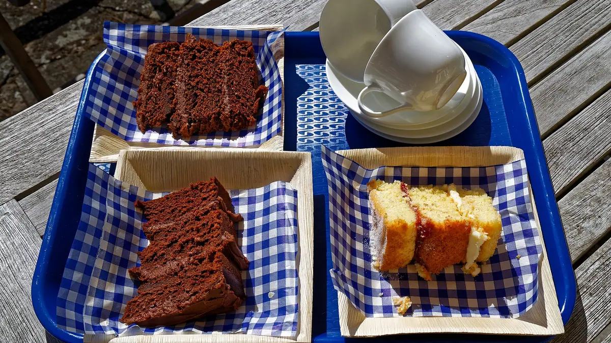 Y.B.R. Cake – cake shop in Thornton Heath, London